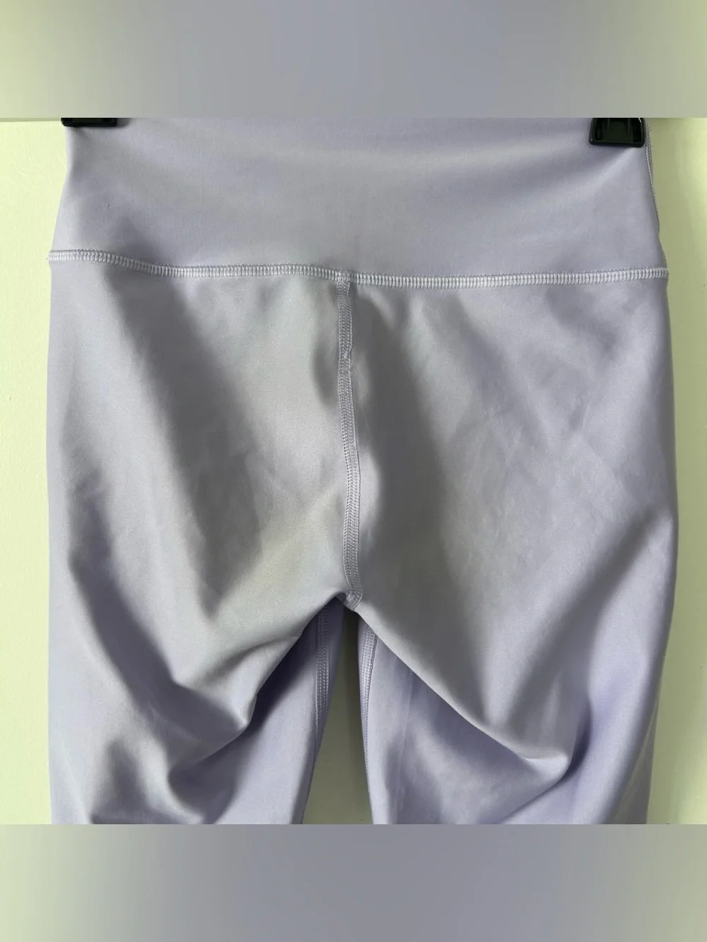 Alo Yoga High-Waist Airlift Legging 7/8 Length Lavender Purple Size Small